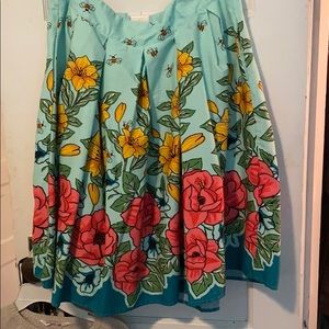 🎯NWOT  A-Line Pleated Skirt